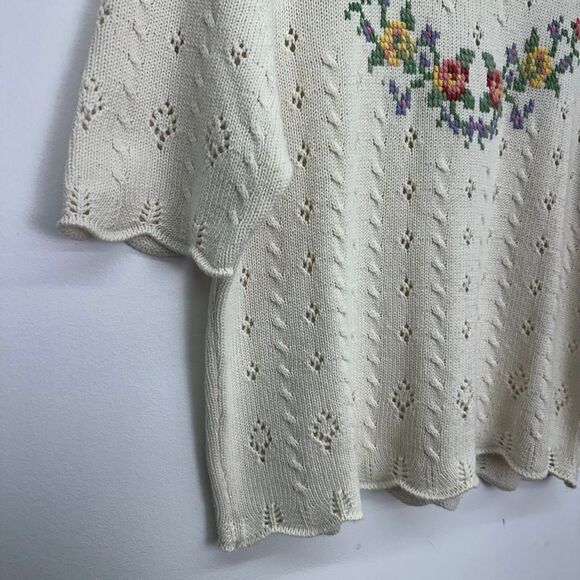 Susan Bristol Vintage Women’s Short Sleeve Multi Floral Cream Crop Knit Sweater - Picture 5 of 9